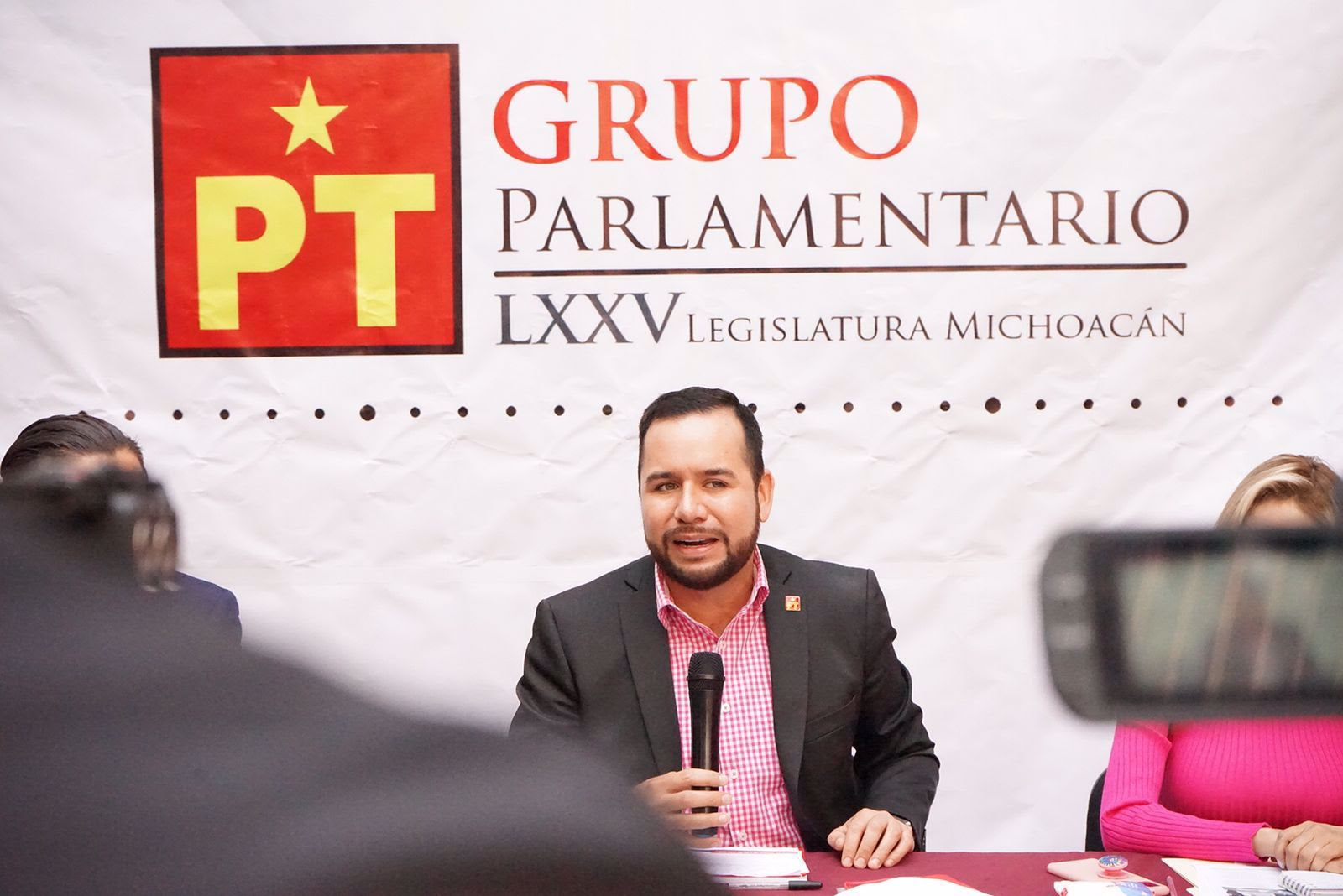 Transparencia y eficacia, serán los sellos del PT en el Congreso de Michoacán: Reyes Galindo