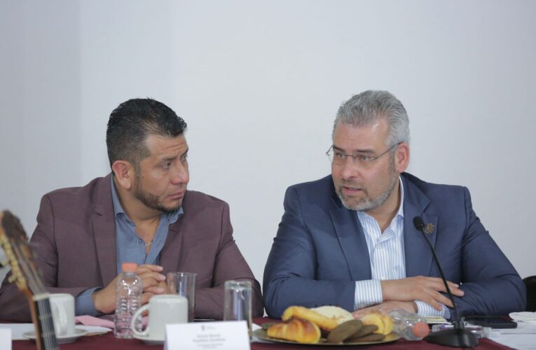 Autoriza federación ampliación del IMSS en Paracho: Bedolla