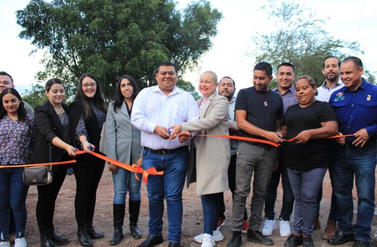 Se Inaugura la Primera Etapa Del Alumbrado Público en Carretera Zamora-Jiquilpan, Tramo Totolán-Los Remedios.